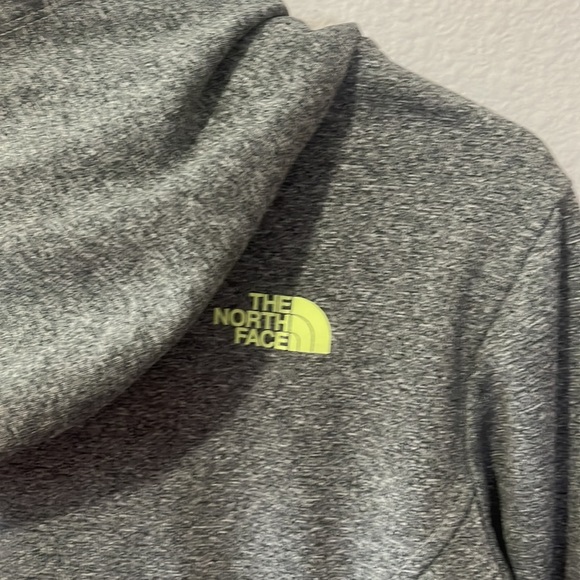 Women’s Heather Grey / Pastel North Face Hoodie - Picture 7 of 7